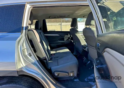 2019 Toyota Highlander Le from USA, damaged, VIN 5TDBZRFH4KS966156